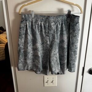 LULULEMON Light Blue Granite Printed Athletic Shorts